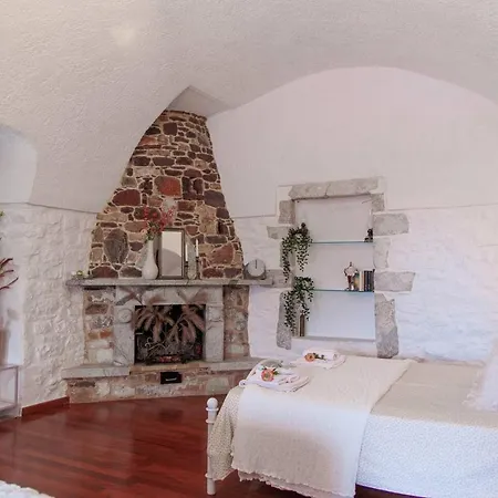 Iliana's House - Spacious Cave House In The Center Of Apartamento *