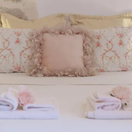 Iliana's House - Spacious Cave House In The Center Of Apartmán