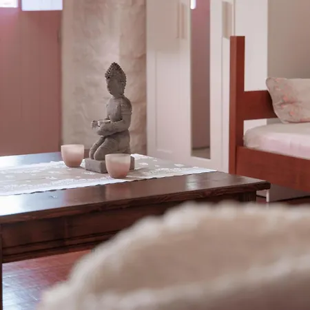 Iliana's House - Spacious Cave House In The Center Of Апартаменты *